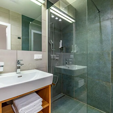 Apartment Seeblick Alpe Maritima & See-top 12 By Interhome Annenheim
