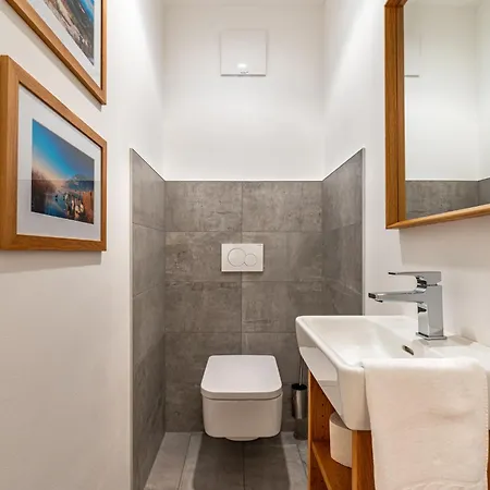 Seeblick Alpe Maritima & See-top 12 By Interhome