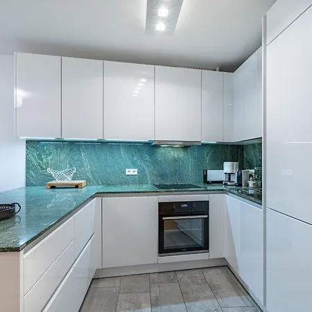 Seeblick Alpe Maritima & See-top 12 By Interhome Apartment *