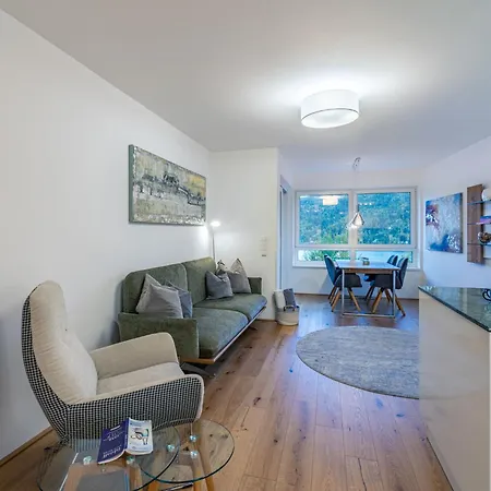 Seeblick Alpe Maritima & See-top 12 By Interhome 安嫩海姆