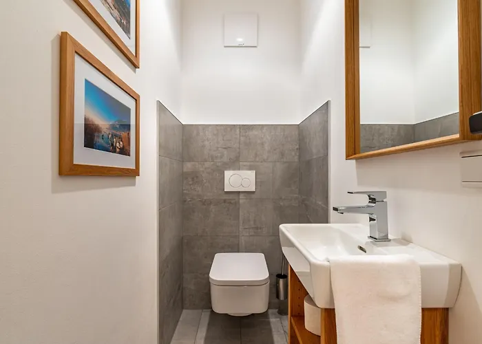 Seeblick Alpe Maritima & See-top 12 By Interhome