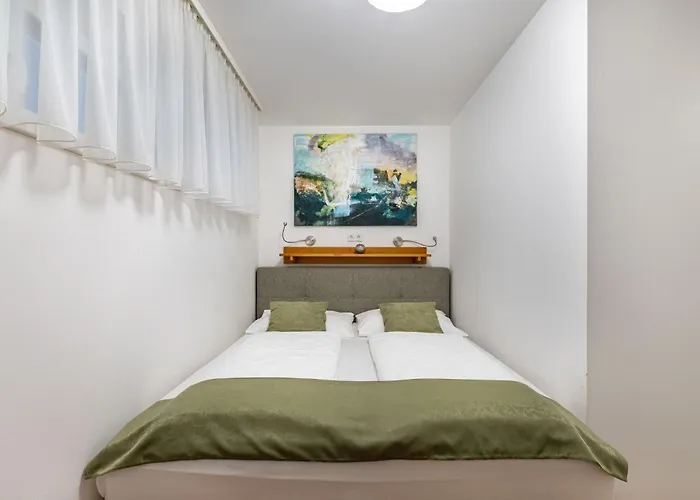 公寓 Seeblick Alpe Maritima & See-top 12 By Interhome 安嫩海姆