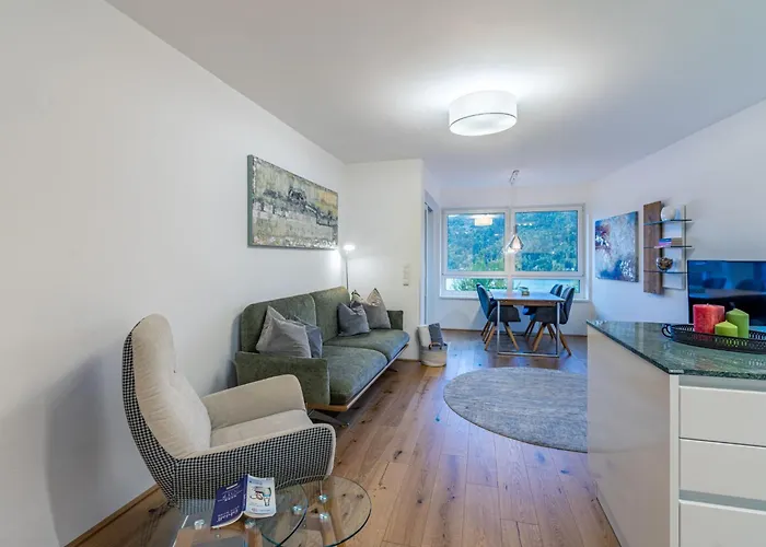 Seeblick Alpe Maritima & See-top 12 By Interhome 安嫩海姆